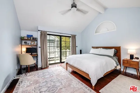 $829,000 | 4420 Tujunga Avenue, Unit 2, North Hollywood, CA 91602