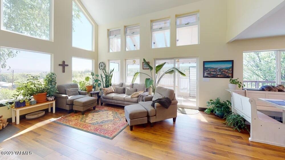 14751 Cottonwood Canyon Road Yakima, WA 98908 - Photo 15 of 53 a living room with furniture and a large window