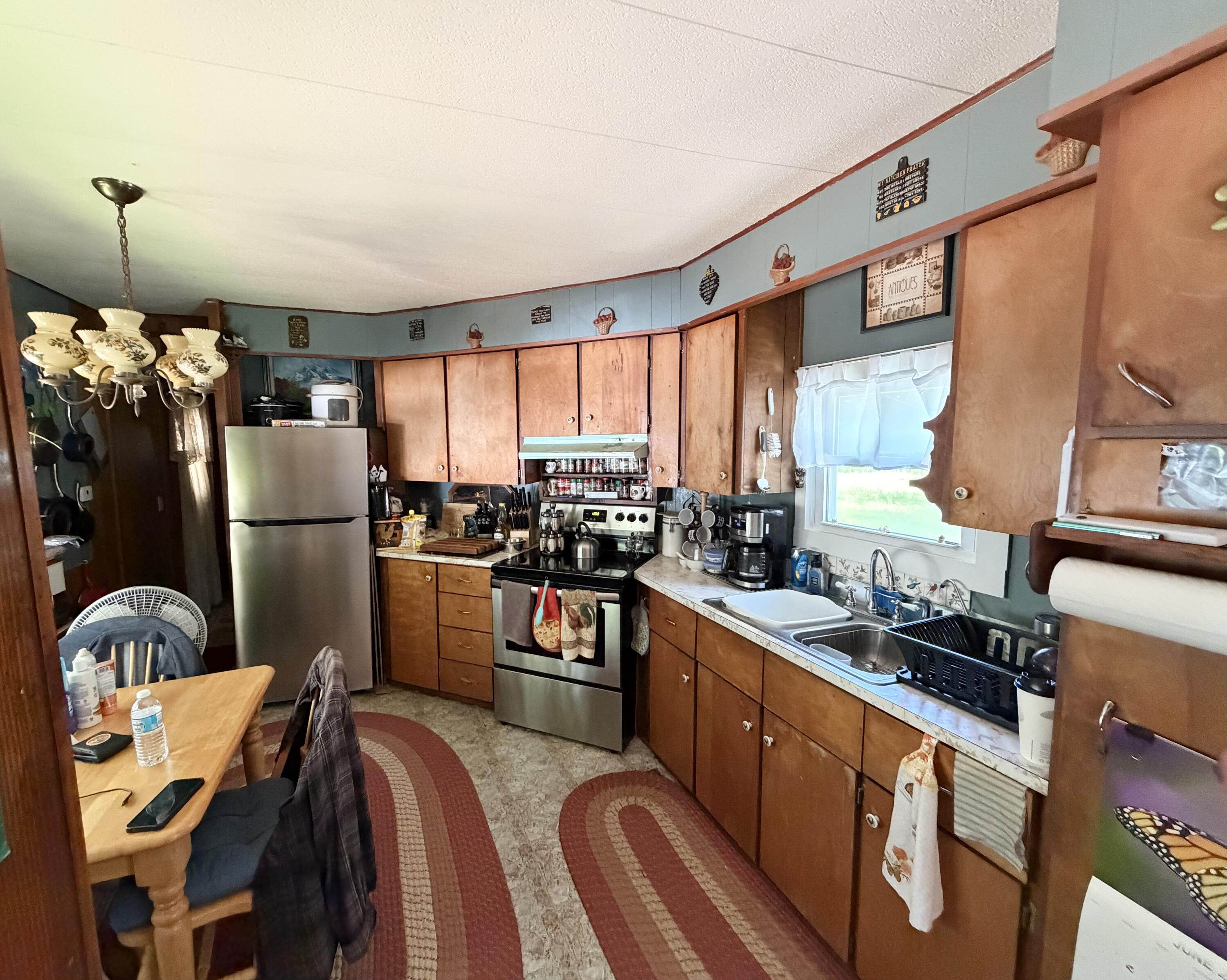 41 Town Farm Road Buxton, ME 04093 - Photo 4 of 13 Kitchen