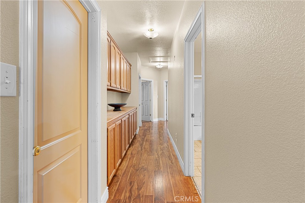 17492 Mariposa Avenue Riverside, CA 92504 - Photo 23 of 43 a view of hallway with stairs