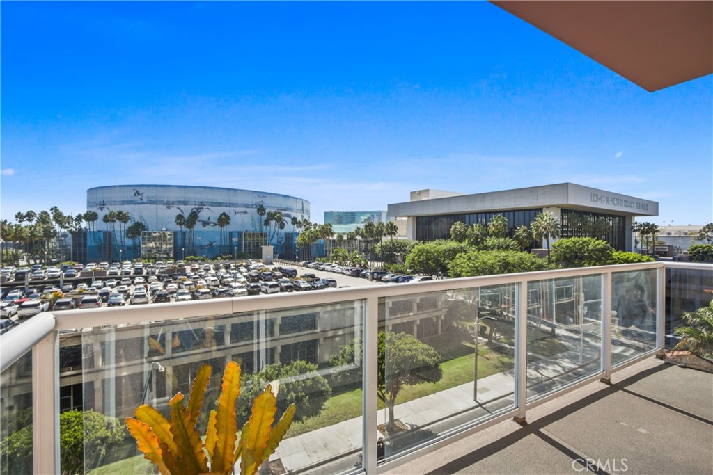 388 East Ocean Boulevard, Unit 302 Long Beach, CA 90802 - Photo 13 of 20 a view of a city from a balcony