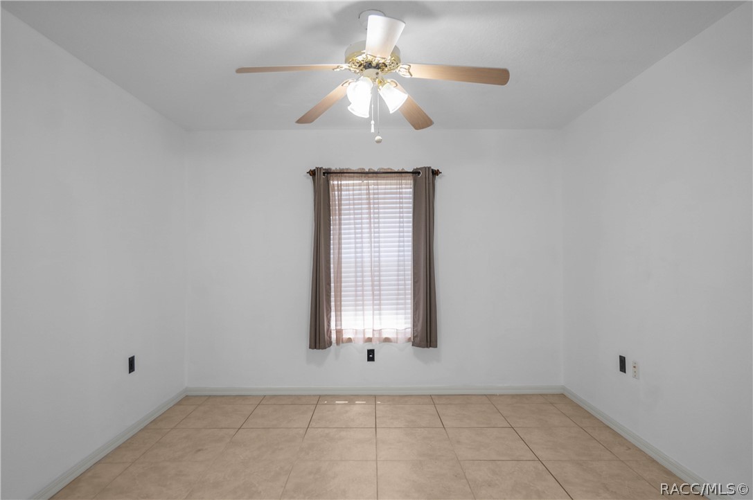 127 North Golf Harbor Path Inverness, FL 34450 - Photo 23 of 56