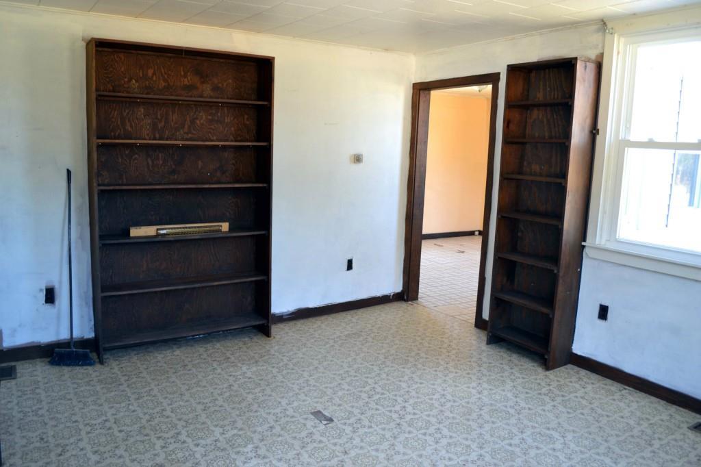 477 Main Road Westport Island, ME 04578 - Photo 15 of 33 Entering the front door of the cape,...
