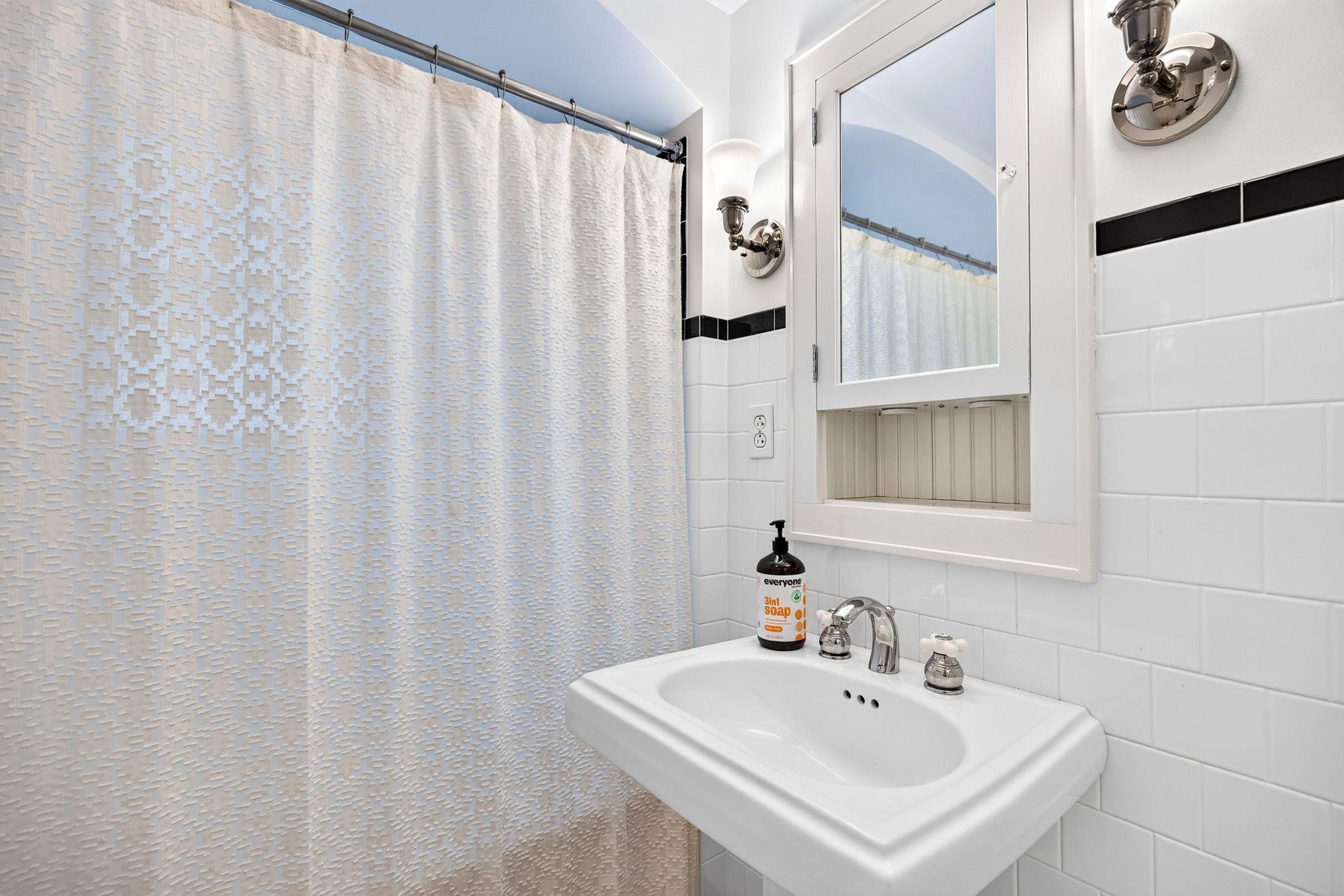 425 East Circle Street Appleton, WI 54911 - Photo 58 of 75 Gallery Image 58