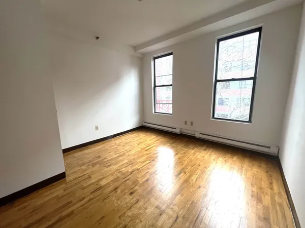 $2,160 | 1409 Grand Street, Unit 2, Hoboken, NJ 07030