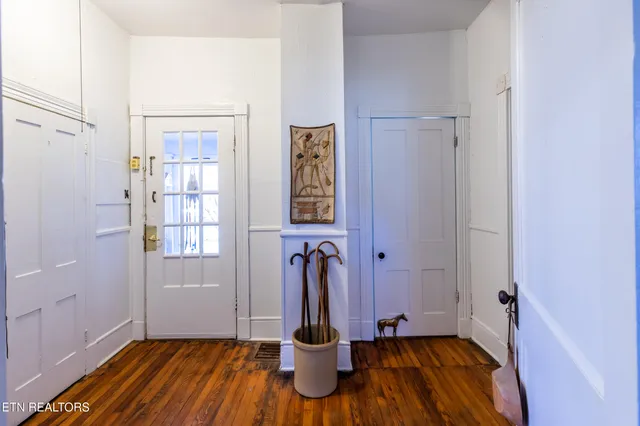 $575,000 | 502 Middlesboro Road, La Follette, TN 37766