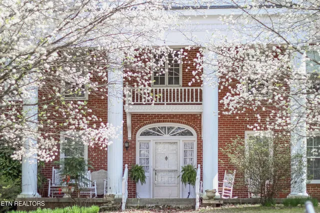 $575,000 | 502 Middlesboro Road, La Follette, TN 37766