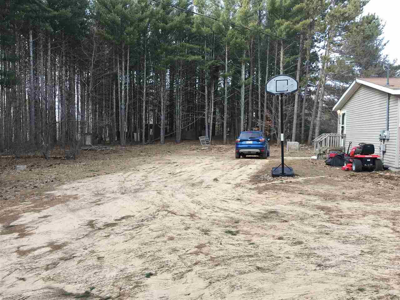 2110 Heniser Road Traverse City, MI 49685 - Photo 3 of 5 1828839-2.JPG