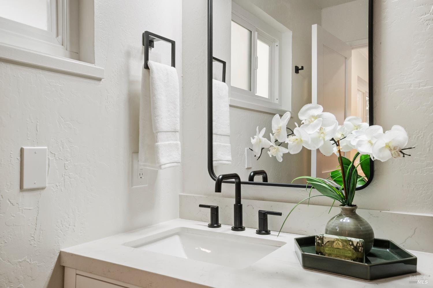 2133 Redwood Road Napa, CA 94558 - Photo 23 of 35