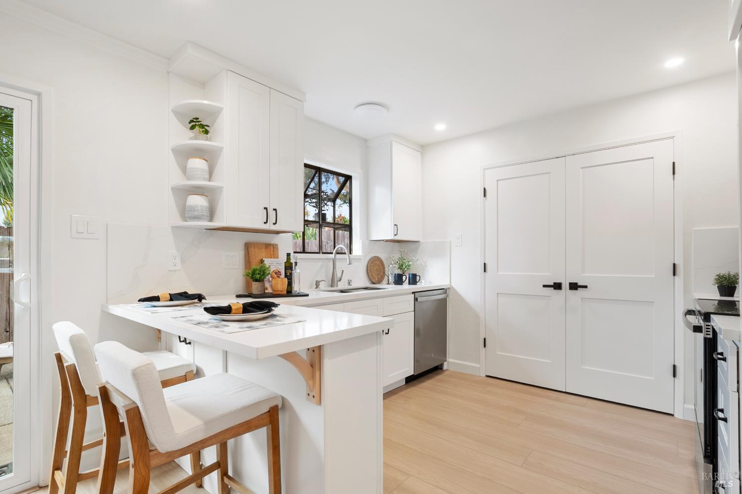 2133 Redwood Road Napa, CA 94558 - Photo 8 of 35