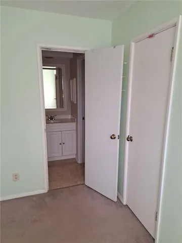 $229,950 | 10003 West 95th Street, Overland Park, KS 66212