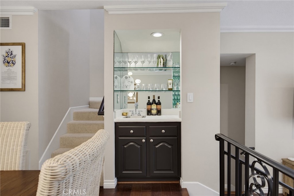 21901 Burbank Boulevard Woodland Hills, CA 91367 - Photo 5 of 30