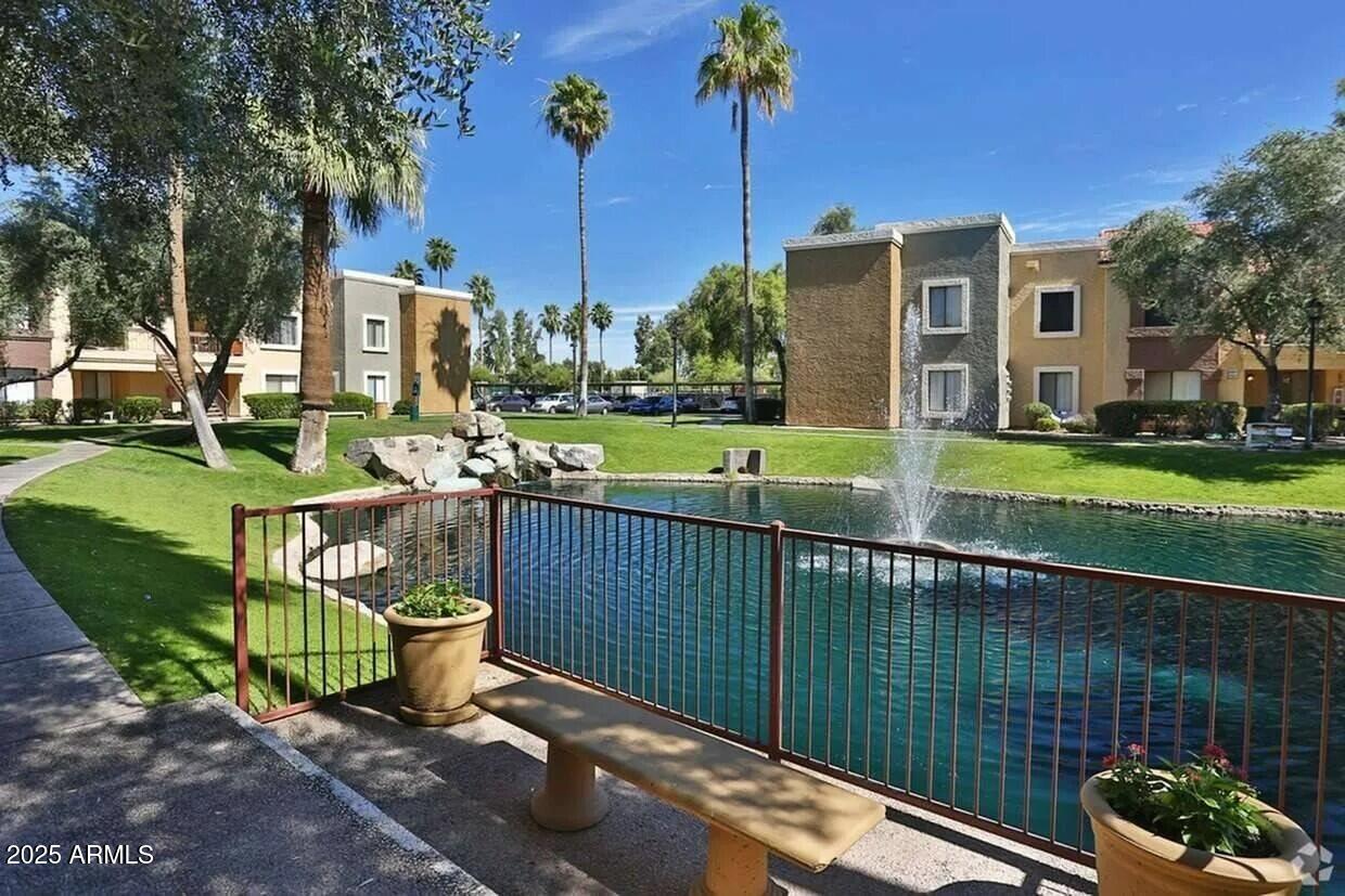 1320 North McQueen Road, Unit A1 Chandler, AZ 85225 - Photo 11 of 13 Fountain Lounge