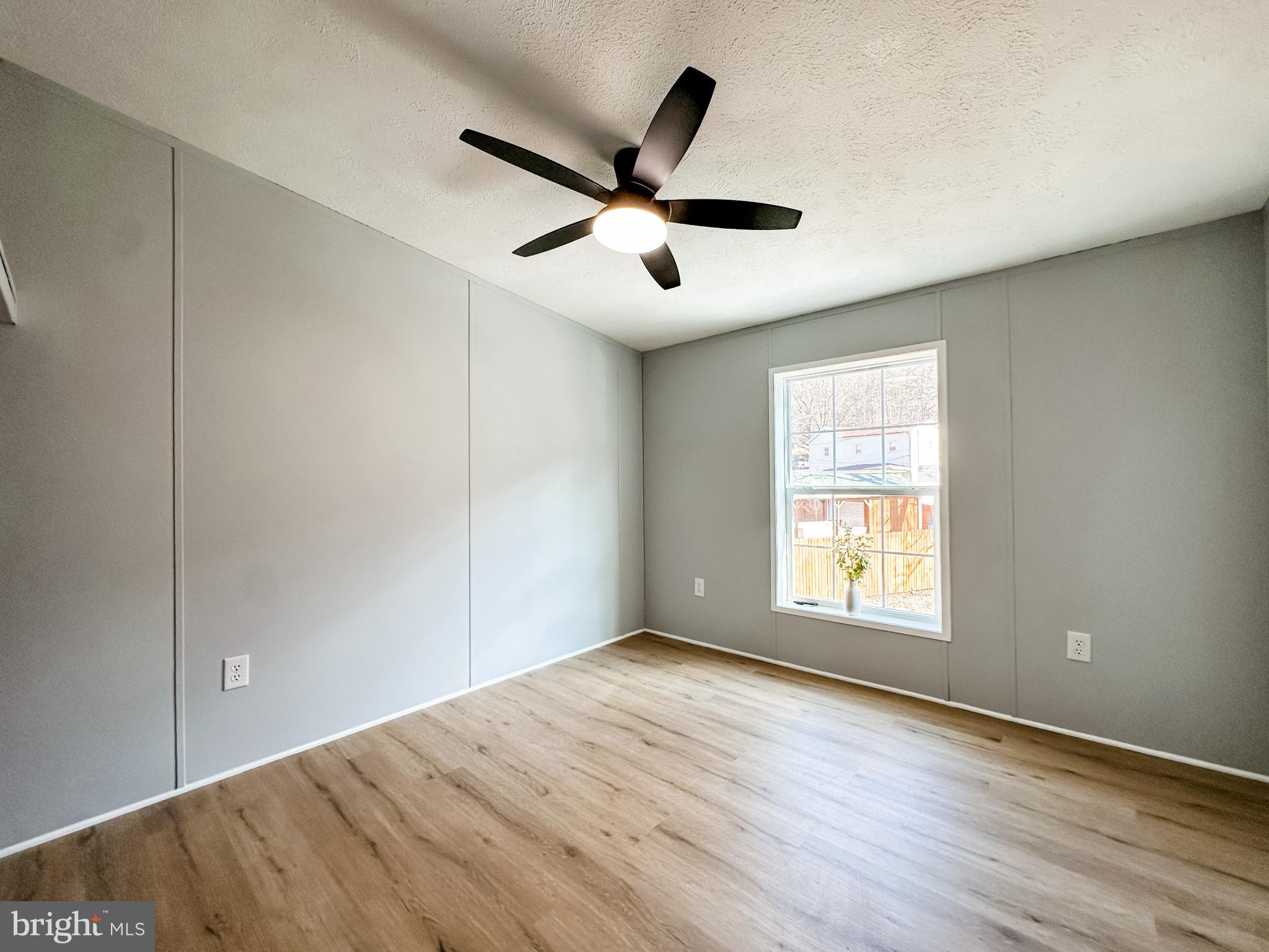 18214 Moscow Street Southwest Barton, MD 21521 - Photo 14 of 20