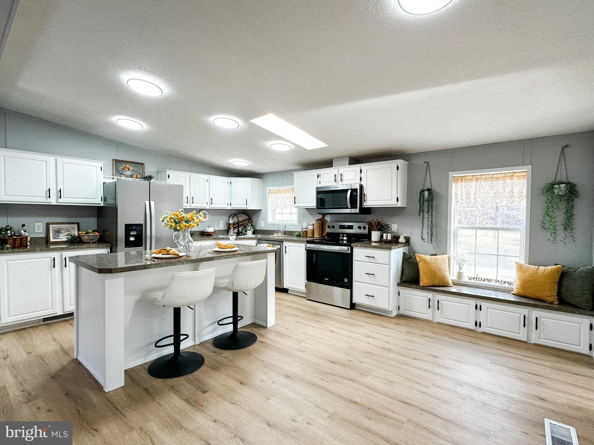 18214 Moscow Street Southwest Barton, MD 21521 - Photo 2 of 20