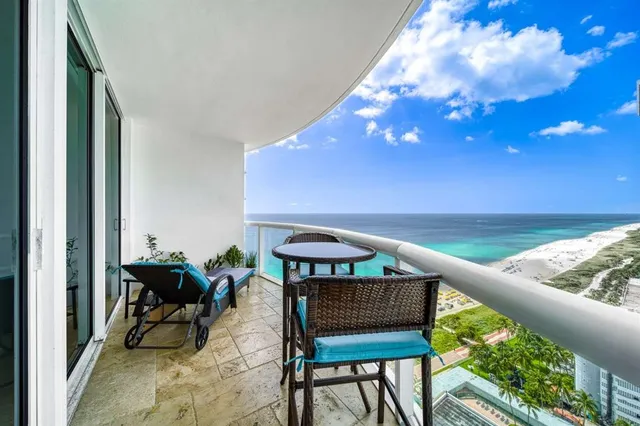 $830,000 | 6365 Collins Avenue, Unit 2406, Miami Beach, FL 33141