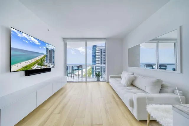 $830,000 | 6365 Collins Avenue, Unit 2406, Miami Beach, FL 33141