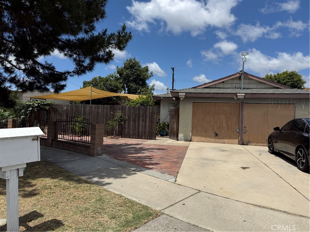 4619 West 3rd Street Santa Ana, CA 92703 - Photo 3 of 14