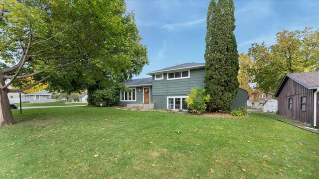 $309,000 | 228 Terrace Drive Southwest, Willmar, MN 56201