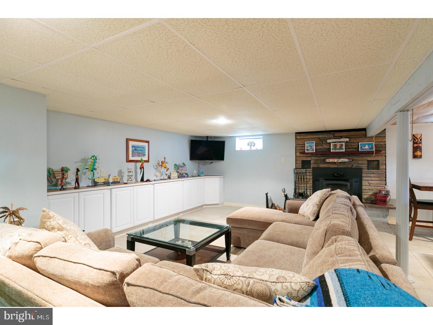 33 Laurel Road Clementon, NJ 08021 - Photo 13 of 17