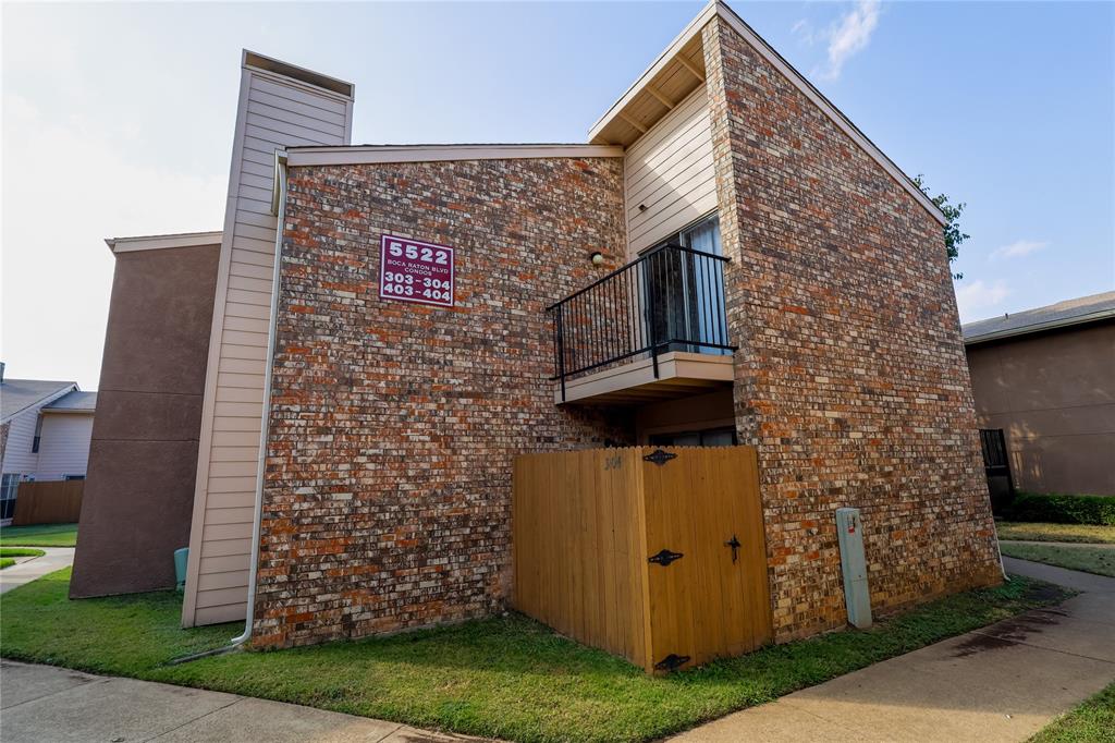 5522 Boca Raton Boulevard, Unit 404 Fort Worth, TX 76112 - Photo 2 of 13