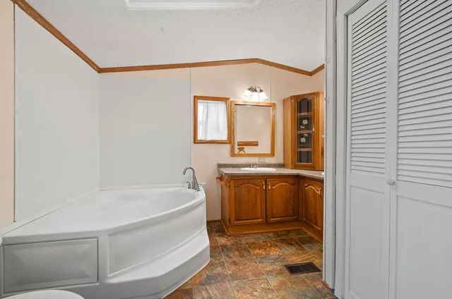 $214,900 | W6496 No 7 Lane, Menominee, MI 49858