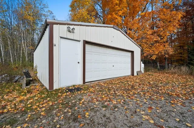 $214,900 | W6496 No 7 Lane, Menominee, MI 49858