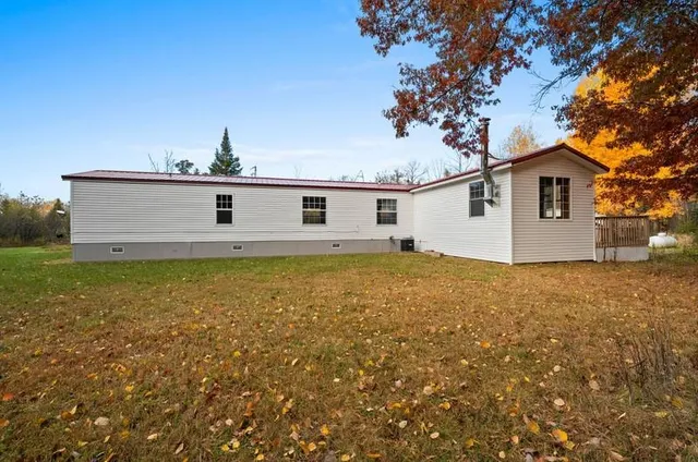 $214,900 | W6496 No 7 Lane, Menominee, MI 49858