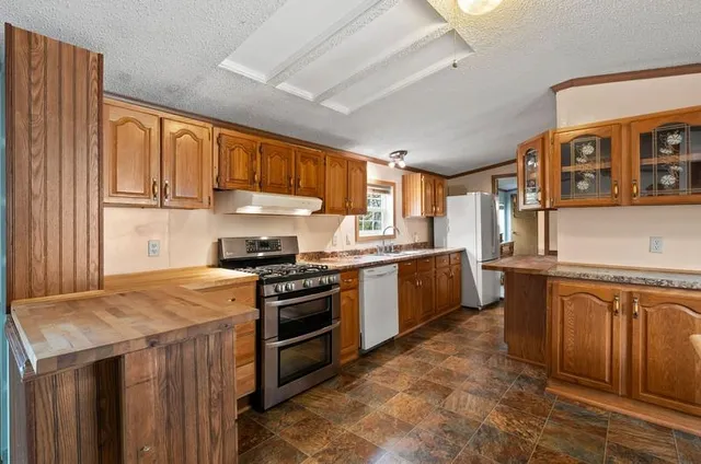 $214,900 | W6496 No 7 Lane, Menominee, MI 49858