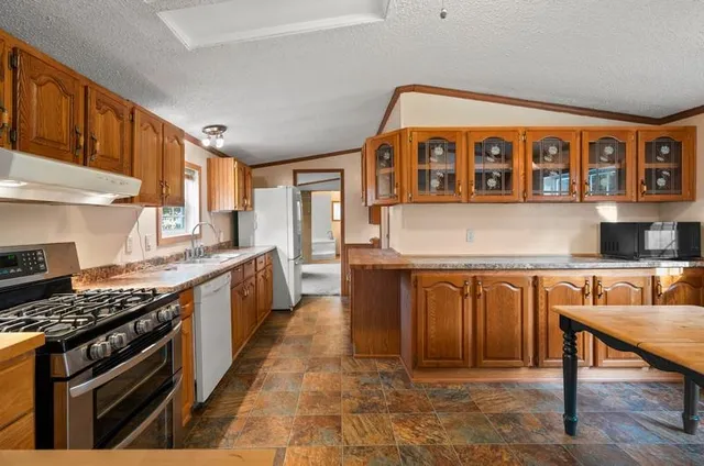 $214,900 | W6496 No 7 Lane, Menominee, MI 49858