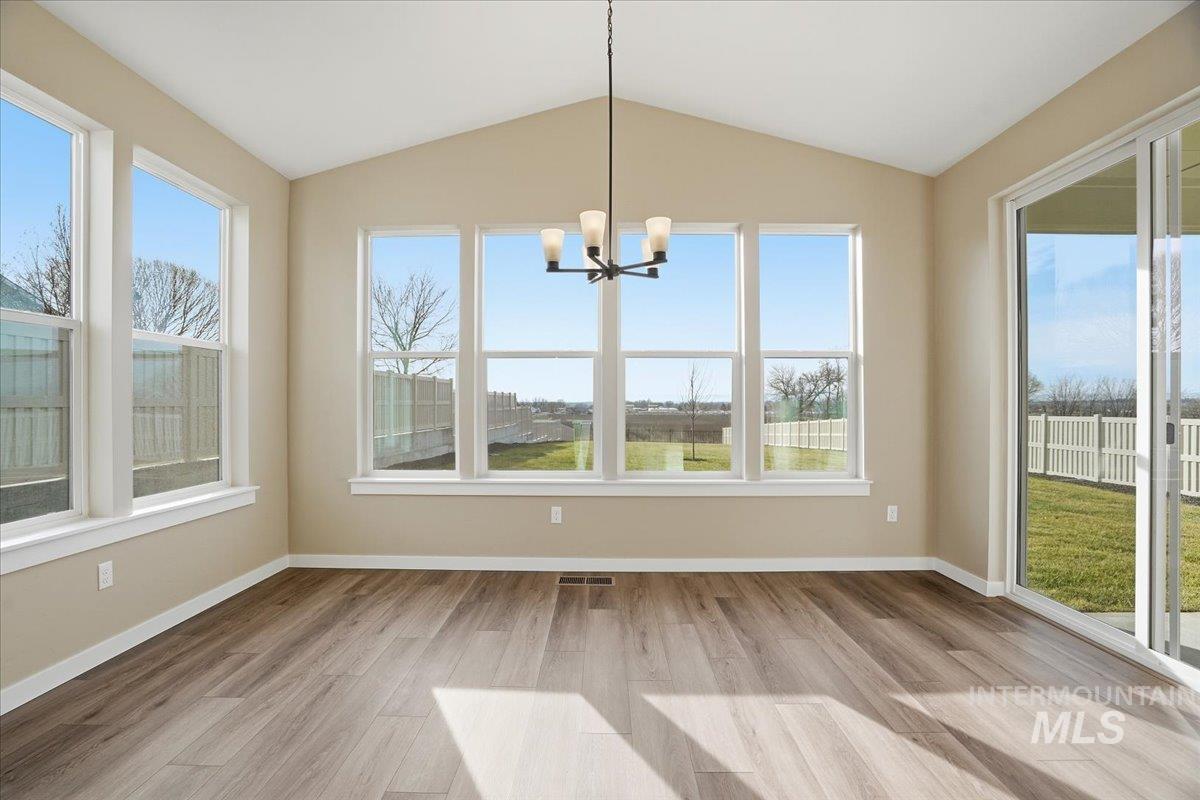 1217 Stirling Meadows Court Middleton, ID 83644 - Photo 7 of 41