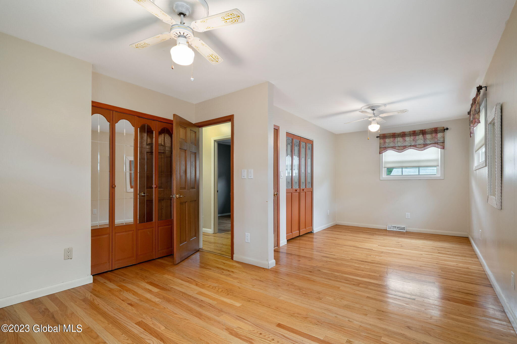 89 Rapple Drive Colonie, NY 12205 - Photo 14 of 37 12-web-or-mls-89RappleDr_12