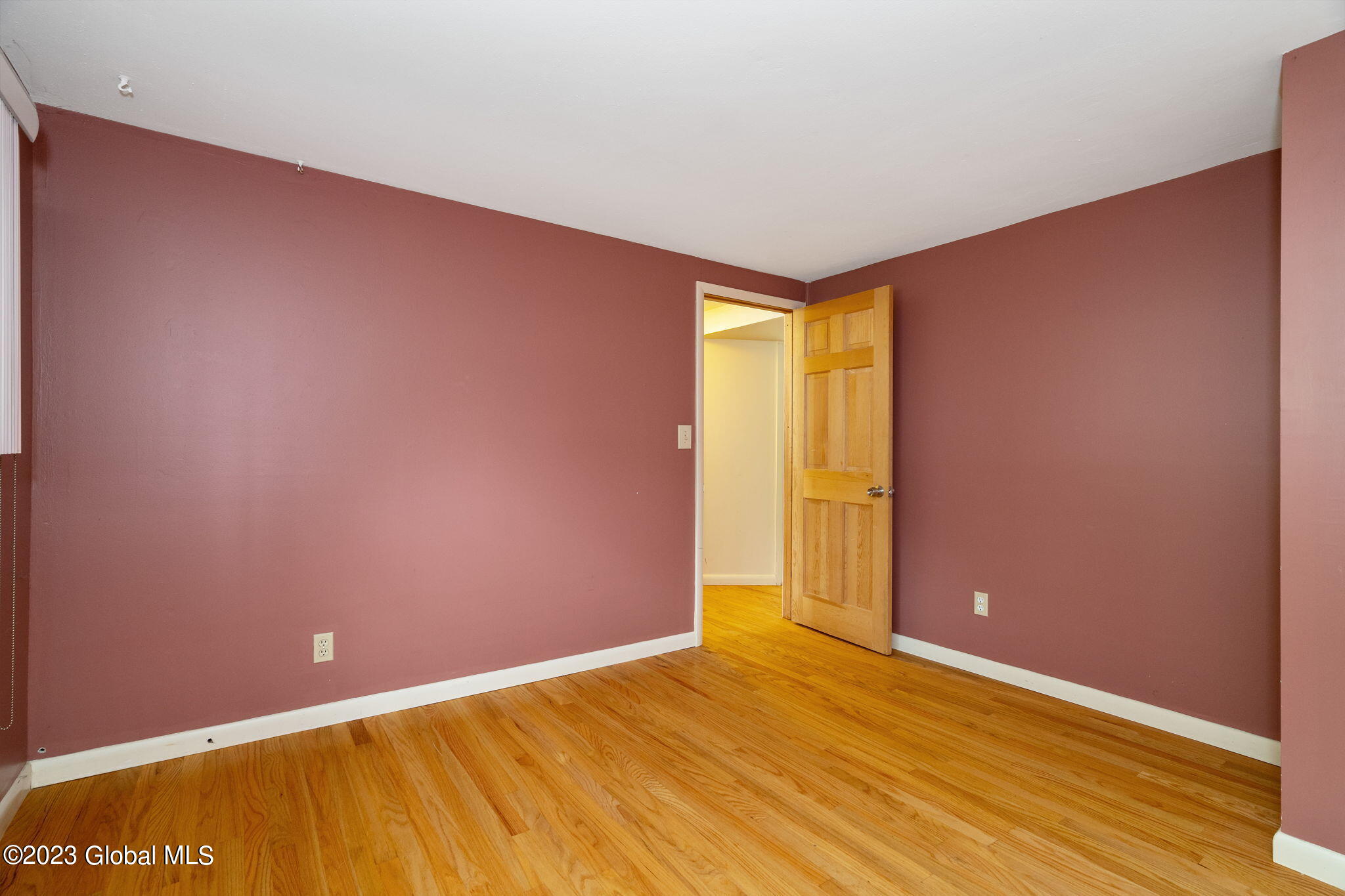 89 Rapple Drive Colonie, NY 12205 - Photo 22 of 37 22-web-or-mls-89RappleDr_22