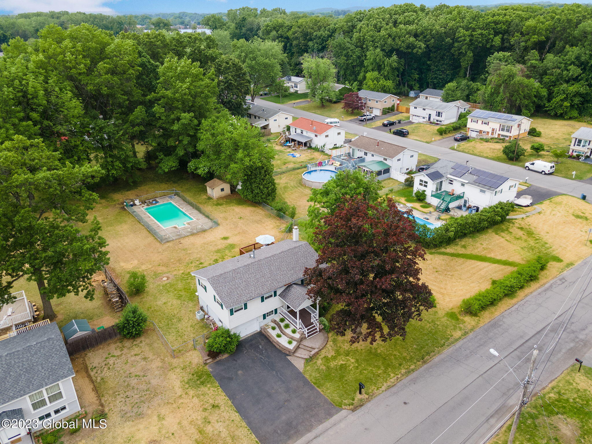 89 Rapple Drive Colonie, NY 12205 - Photo 36 of 37 37-web-or-mls-89RappleDr_37