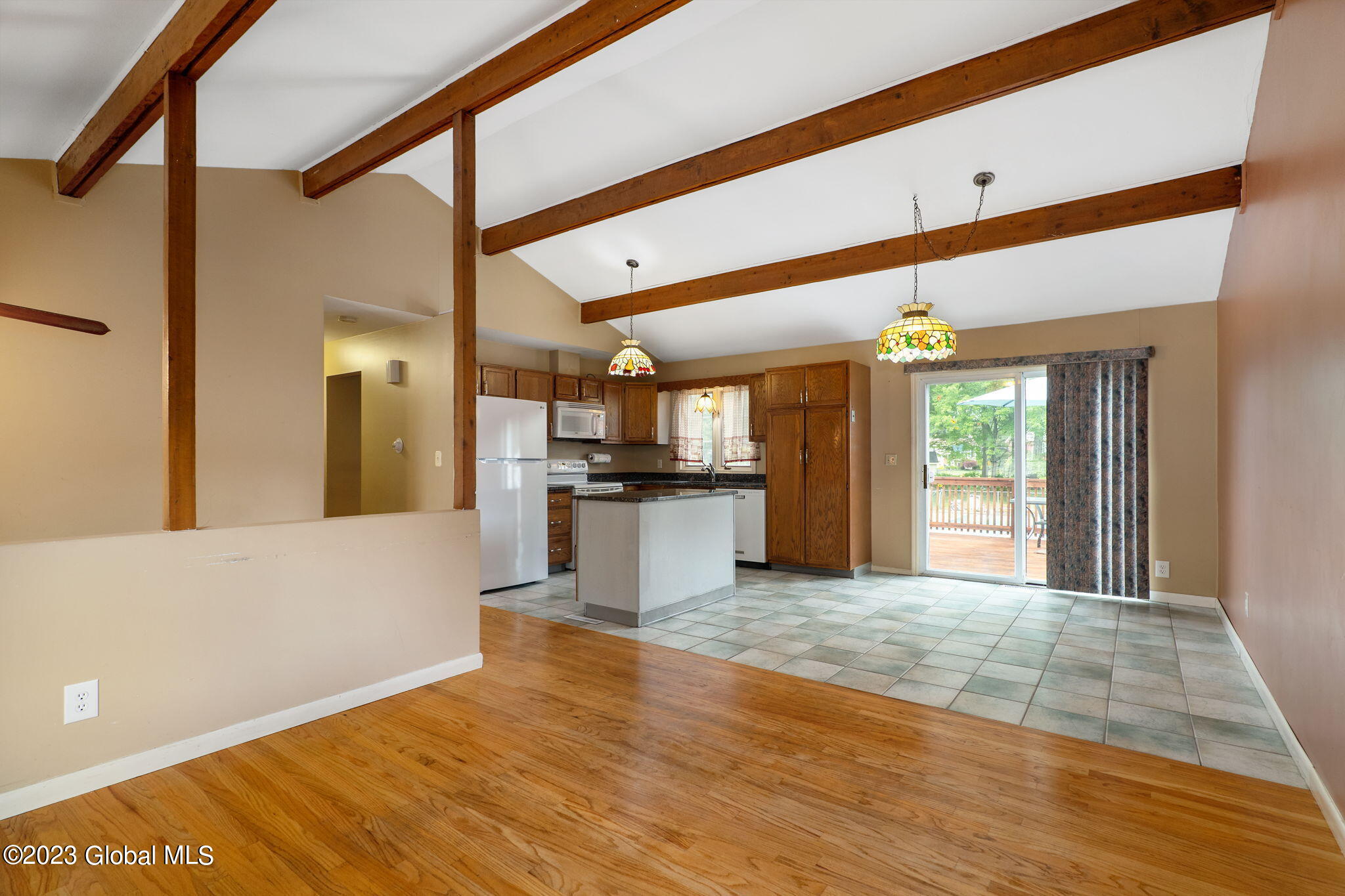 89 Rapple Drive Colonie, NY 12205 - Photo 8 of 37 8-web-or-mls-89RappleDr_08