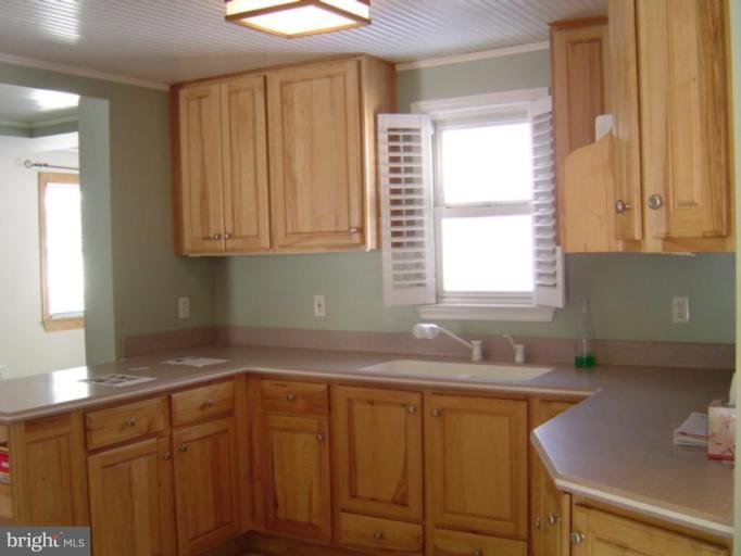 1006 Old Joppa Road Joppa, MD 21085 - Photo 6 of 13 Kitchen