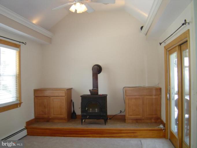 1006 Old Joppa Road Joppa, MD 21085 - Photo 10 of 13 Family Room