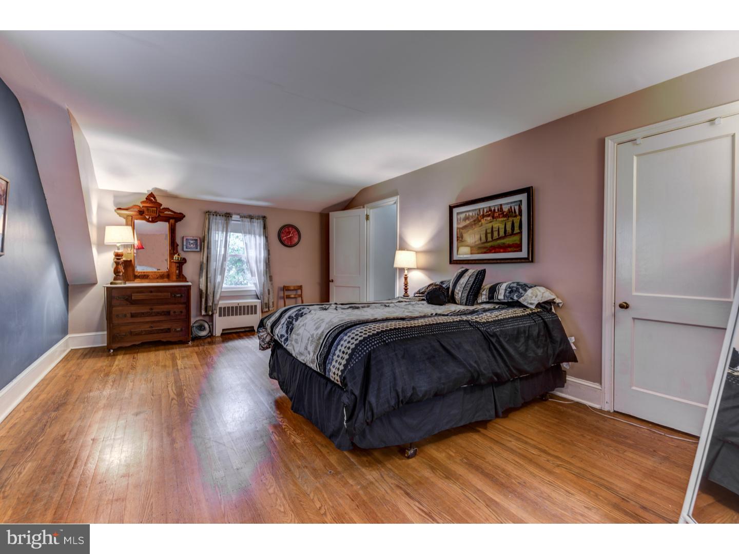 3416 Pine Road Huntingdon Valley, PA 19006 - Photo 15 of 25 Gallery Image 15