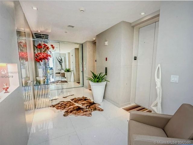 $575,000 | 1100 Biscayne Boulevard, Unit 4003, Miami, FL 33132