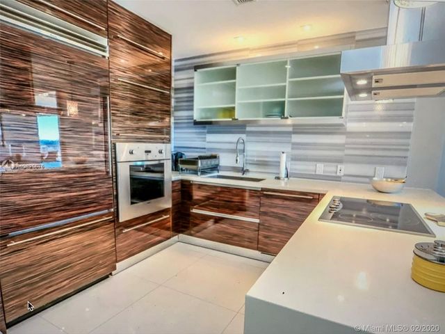 $575,000 | 1100 Biscayne Boulevard, Unit 4003, Miami, FL 33132