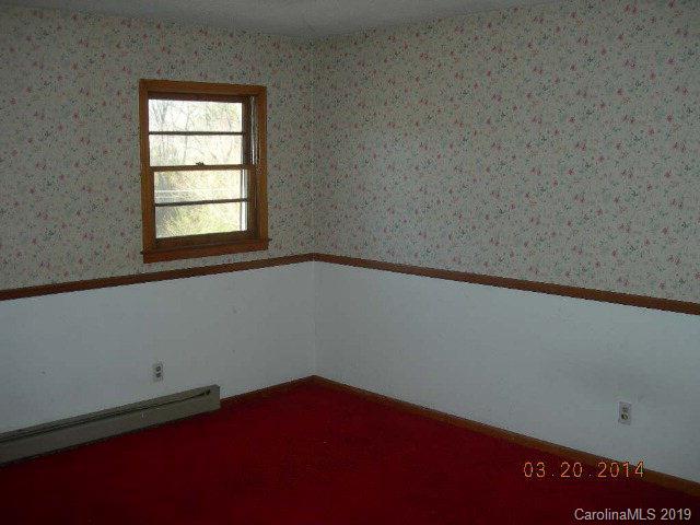 101 Bond Street Marion, NC 28752 - Photo 10 of 12