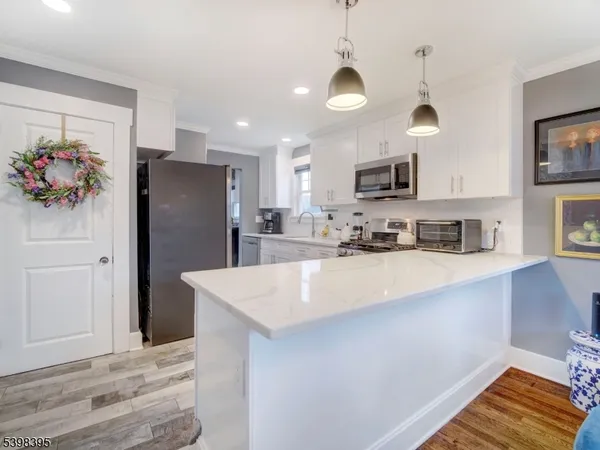 $645,000 | 38 Warner Avenue, Springfield, NJ 07081