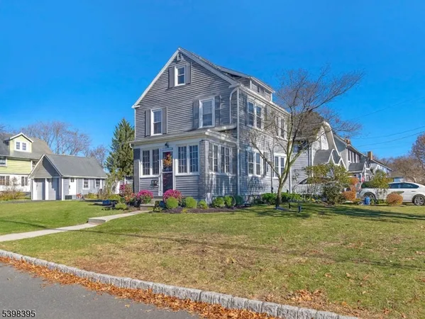 $645,000 | 38 Warner Avenue, Springfield, NJ 07081