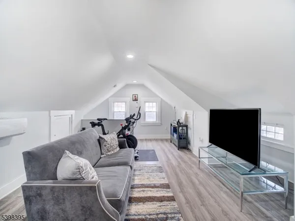 $645,000 | 38 Warner Avenue, Springfield, NJ 07081