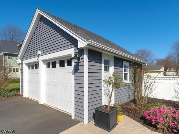 $645,000 | 38 Warner Avenue, Springfield, NJ 07081