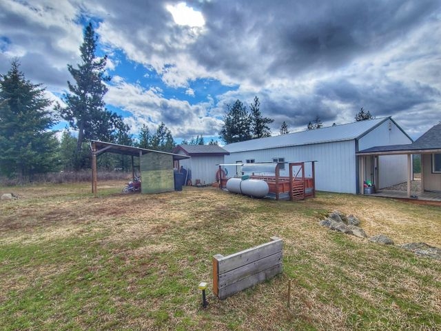 34616 North Madison Road Elk, WA 99009 - Photo 21 of 32