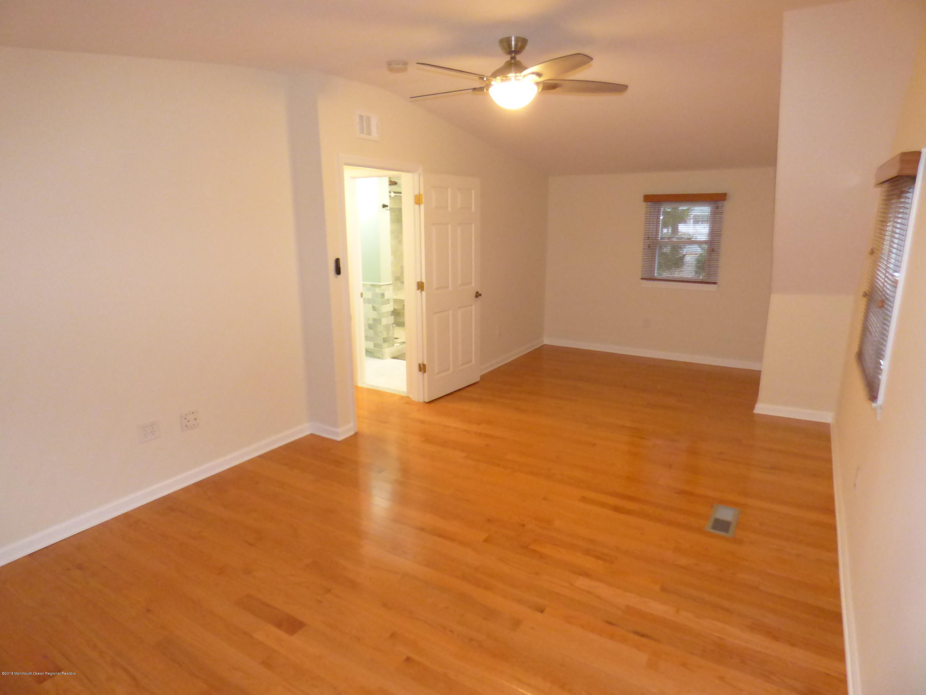 417 Moore Road Neptune Township, NJ 07753 - Photo 12 of 38 P1030960
