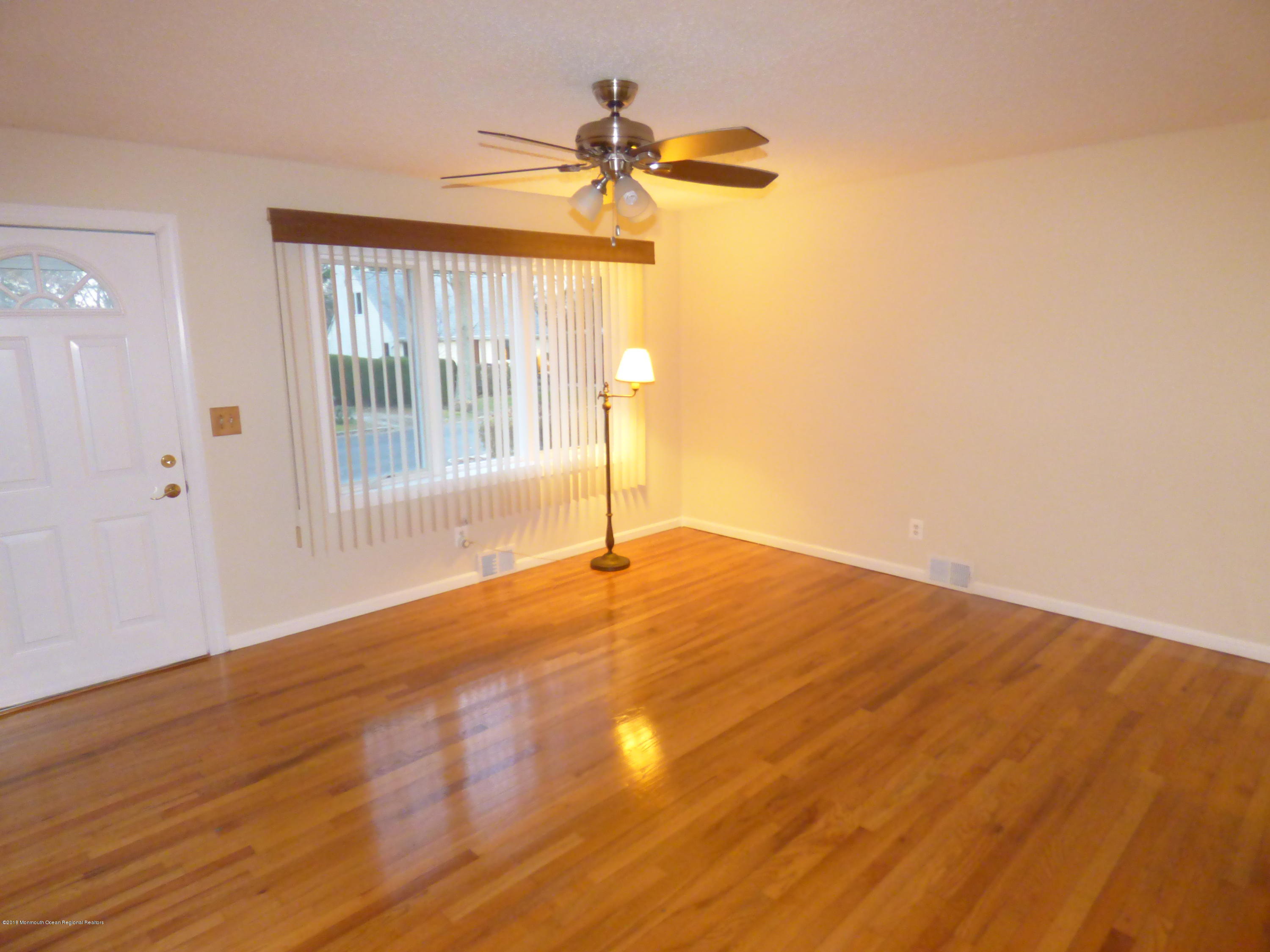 417 Moore Road Neptune Township, NJ 07753 - Photo 4 of 38 P1030946