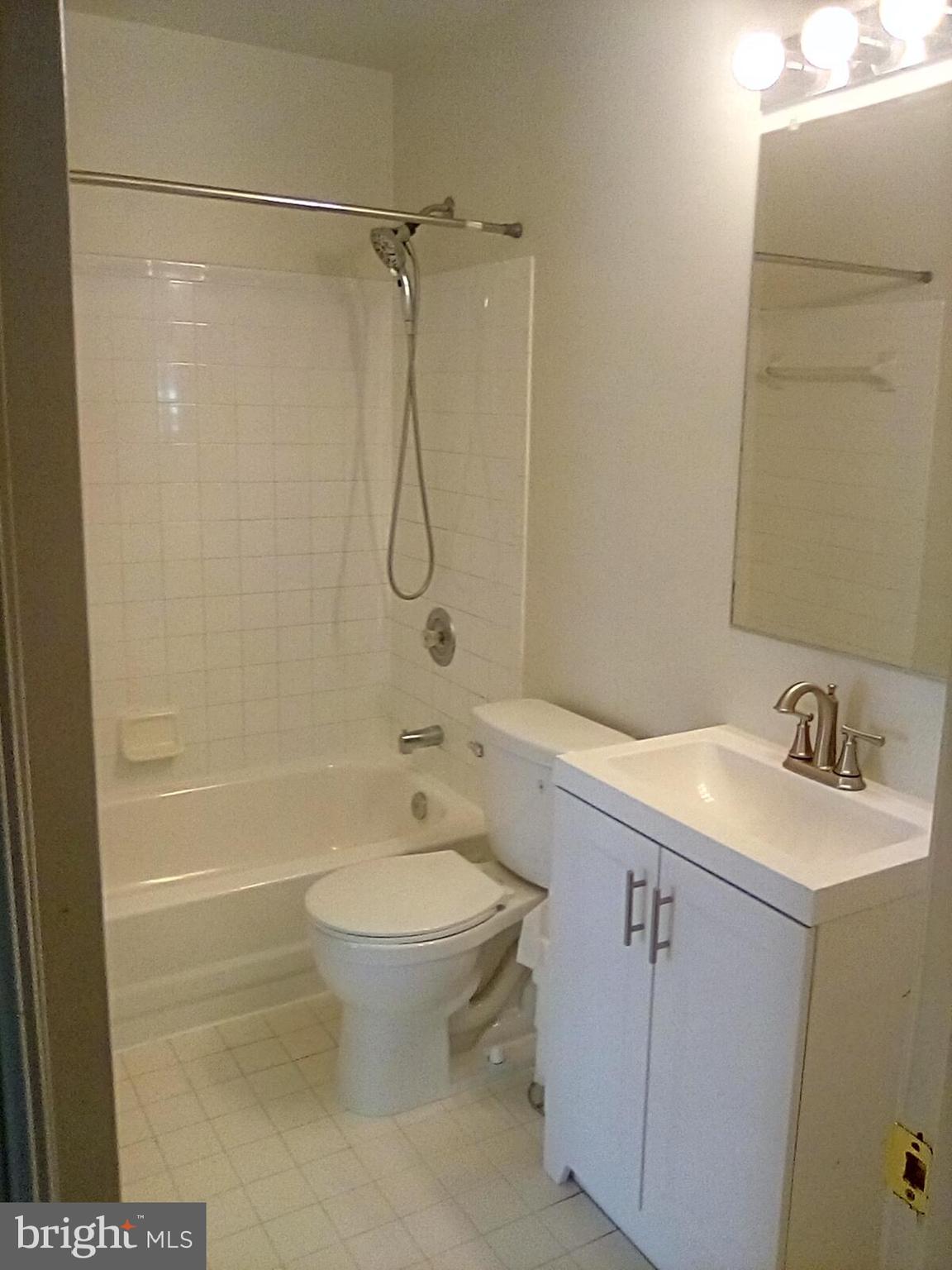 3538 Corn Stream Road Randallstown, MD 21133 - Photo 7 of 15 2nd floor Bathroom