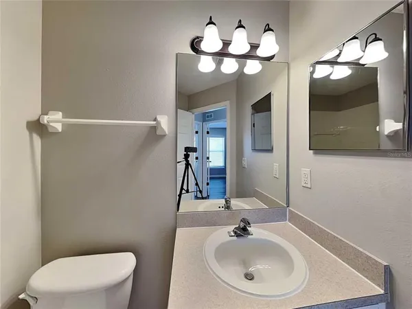 $2,639 | Undisclosed Address, Lutz, FL 33559